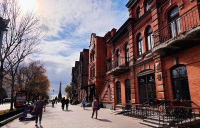 Больше чем город: иммерсивная прогулка по центру